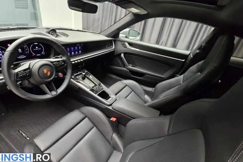 Porsche 911 din 2025 cu 1.900 km - oferta POR240145 - foto 8