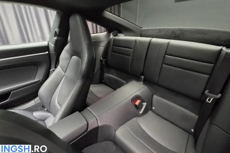 Porsche 911 din 2025 cu 1.900 km - oferta POR240145 - foto 10
