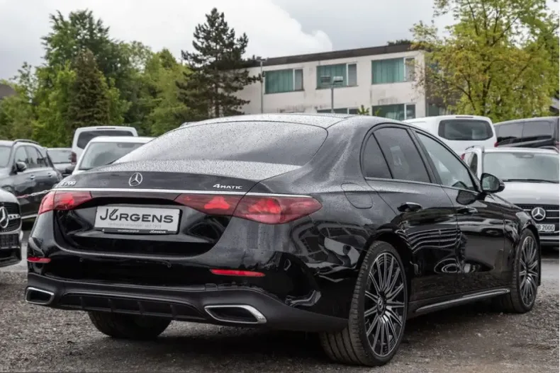 Mercedes-Benz E 200 (Clasa E) din 2025 cu 24.356 km - oferta MER240155 - foto 5