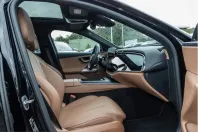 Mercedes-Benz E 200 (Clasa E) din 2025 cu 24.356 km - oferta MER240155 - foto 8