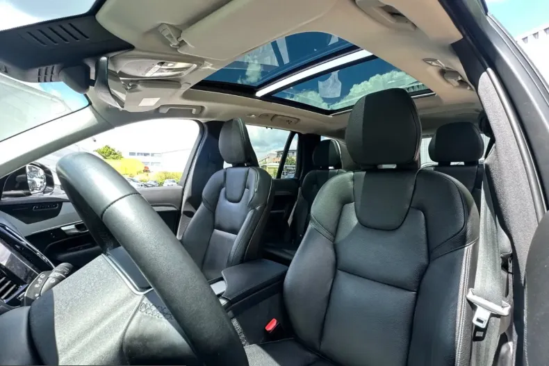 Volvo XC90 din 2022 cu 61.500 km - oferta VOL240166 - foto 9