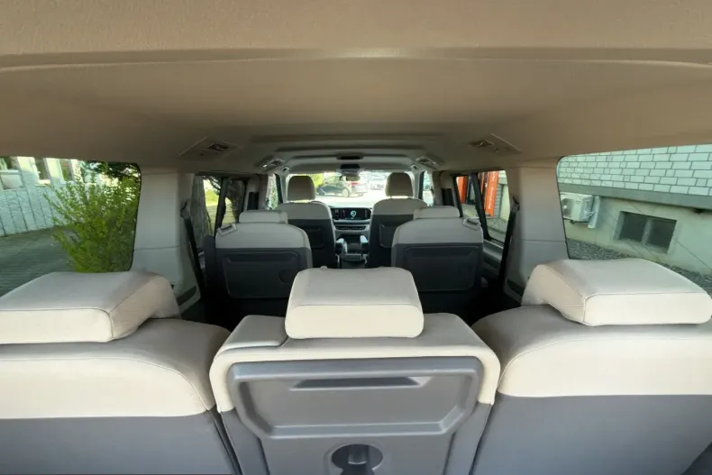 Volkswagen T7 Multivan din 2025 cu 10.000 km - oferta VOL240175 - foto 22