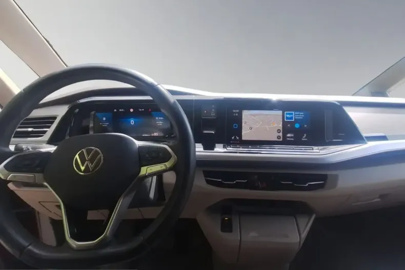 Volkswagen T7 Multivan din 2022 cu 48.346 km - oferta VOL240176 - foto 13