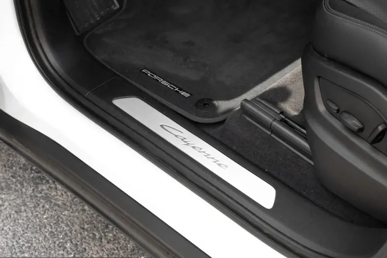 Porsche Cayenne din 2023 cu 24.500 km - oferta POR240181 - foto 20