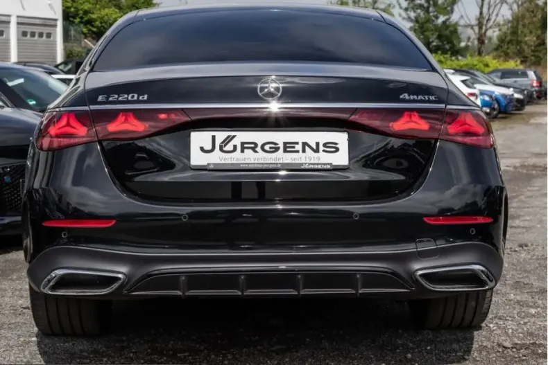 Mercedes-Benz E 220 (Clasa E) din 2025 cu 17.603 km - oferta MER240184 - foto 5