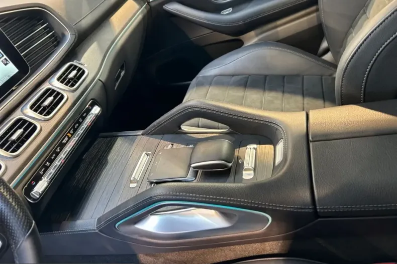Mercedes-Benz GLE 300 (Clasa GLE) din 2023 cu 52.853 km - oferta MER240187 - foto 15