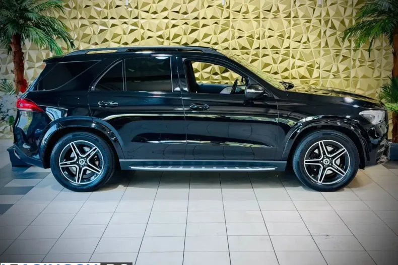 Mercedes-Benz GLE 300 (Clasa GLE) din 2023 cu 68.000 km - oferta MER240189 - foto 3