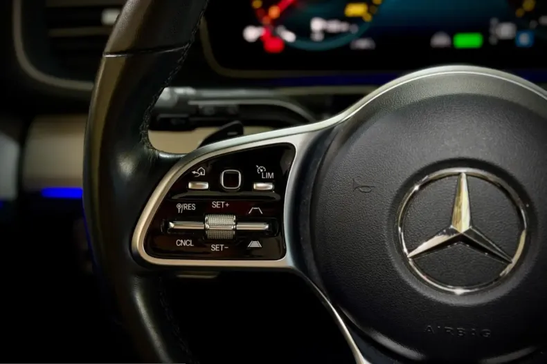 Mercedes-Benz GLE 300 (Clasa GLE) din 2023 cu 68.000 km - oferta MER240189 - foto 21
