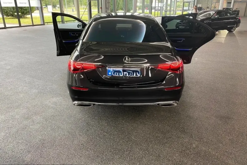 Mercedes-Benz S 580 (Clasa S) din 2022 cu 67.460 km - oferta MER240190 - foto 3