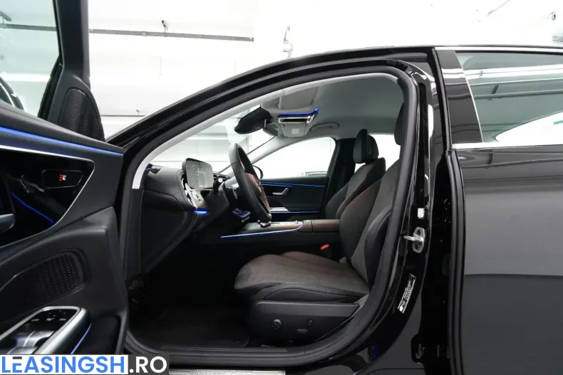 Mercedes-Benz E 200 (Clasa E) din 2025 cu 26.900 km - oferta MER240199 - foto 41