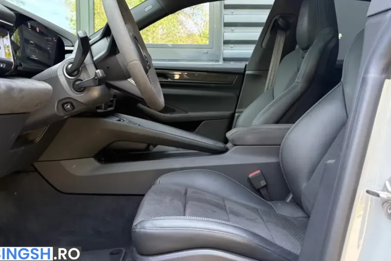 Porsche Macan din 2026 cu 6.780 km - oferta POR240202 - foto 9
