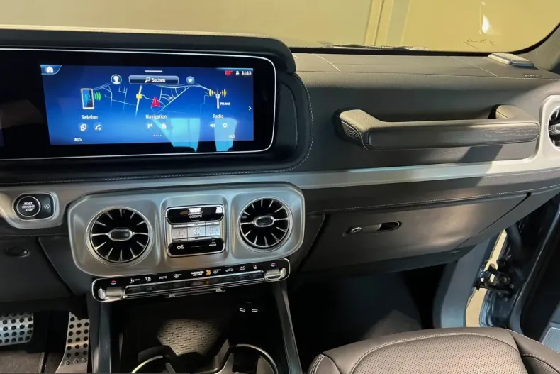 Mercedes-Benz G 500 (Clasa G) din 2025 cu 8.022 km - oferta MER240203 - foto 7