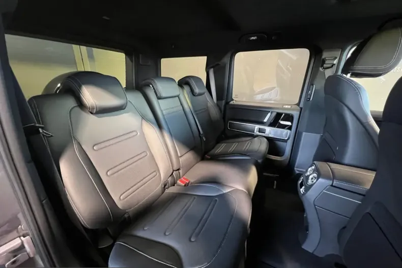 Mercedes-Benz G 500 (Clasa G) din 2025 cu 8.022 km - oferta MER240203 - foto 10
