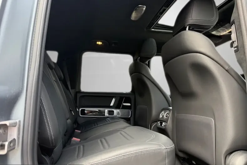 Mercedes-Benz G 500 (Clasa G) din 2025 cu 4.273 km - oferta MER240206 - foto 21