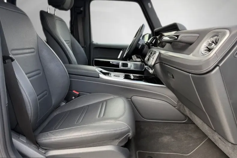 Mercedes-Benz G 500 (Clasa G) din 2025 cu 4.273 km - oferta MER240206 - foto 23