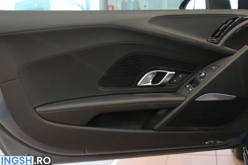 Audi R8 din 2025 cu 116 km - oferta AUD240208 - foto 12