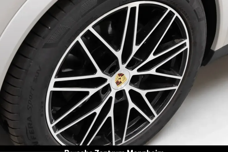 Porsche Cayenne din 2023 cu 24.798 km - oferta POR240210 - foto 30
