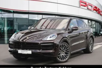 Porsche Cayenne din 2023 - oferta POR240211