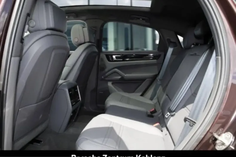 Porsche Cayenne din 2023 cu 17.500 km - oferta POR240211 - foto 19