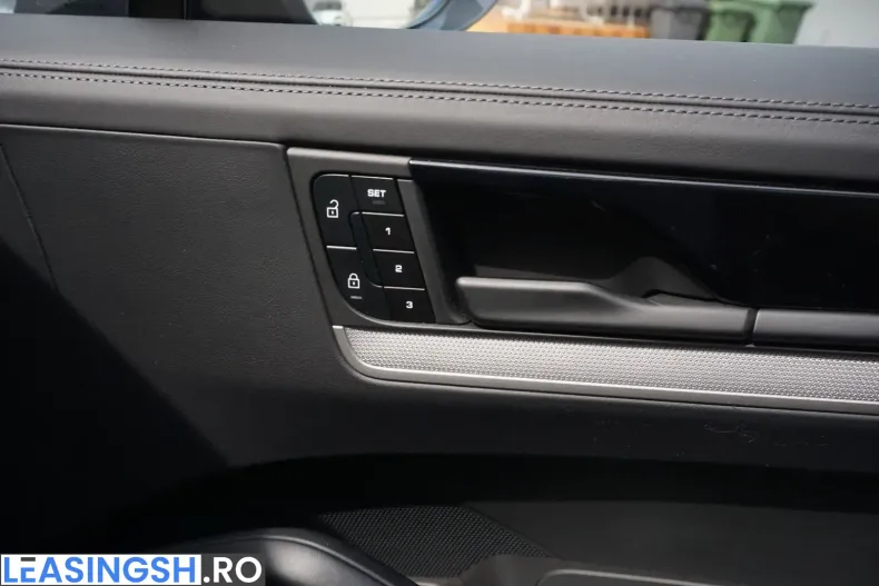 Porsche Cayenne din 2025 cu 35.500 km - oferta POR240217 - foto 24