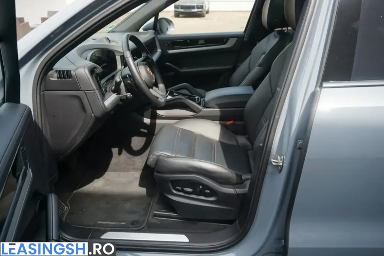 Porsche Cayenne din 2025 cu 35.500 km - oferta POR240217 - foto 28
