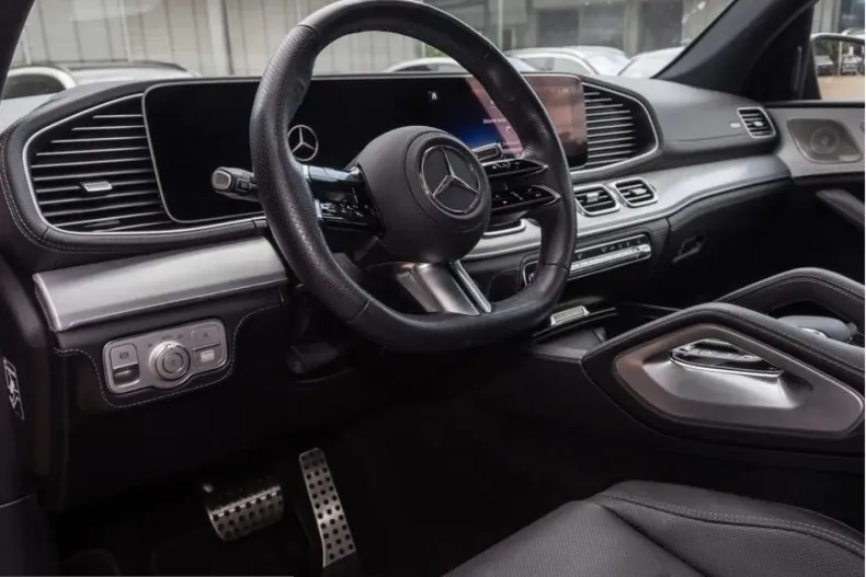 Mercedes-Benz GLE 350 (Clasa GLE) din 2025 cu 7.334 km - oferta MER240219 - foto 13