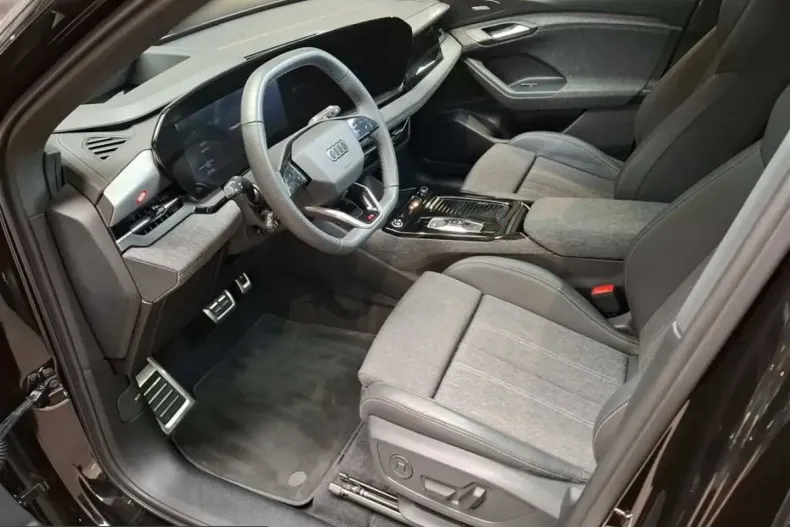 Audi Q6 e-tron din 2025 cu 18.389 km - oferta AUD240221 - foto 8