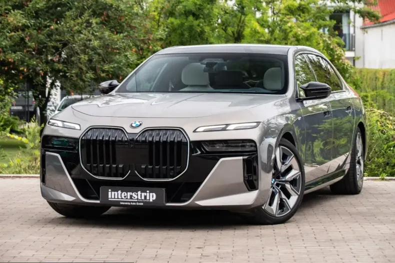BMW 740 (Seria 7) din 2023 cu 60.500 km - oferta BMW240223 - foto 1