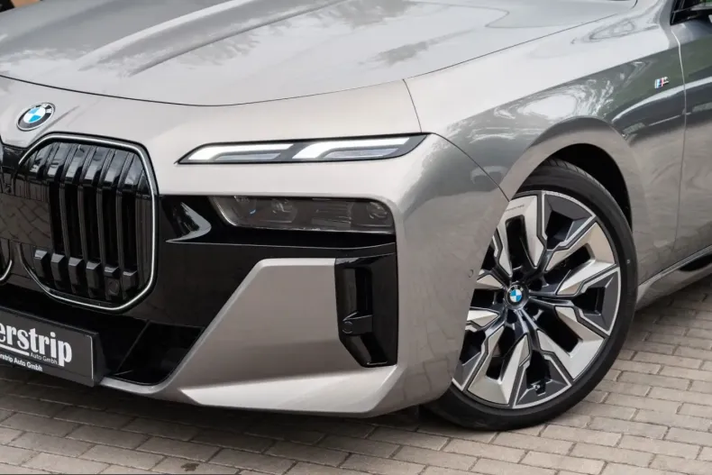 BMW 740 (Seria 7) din 2023 cu 60.500 km - oferta BMW240223 - foto 6