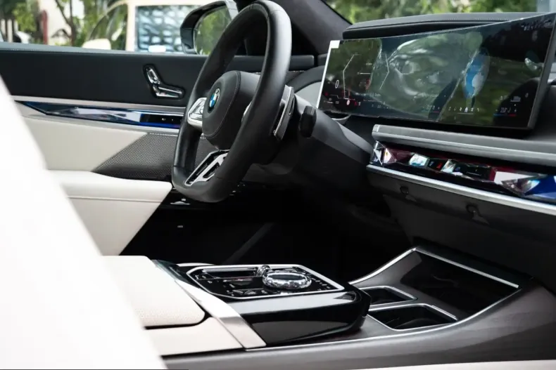 BMW 740 (Seria 7) din 2023 cu 60.500 km - oferta BMW240223 - foto 17