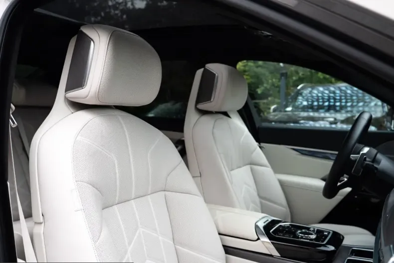 BMW 740 (Seria 7) din 2023 cu 60.500 km - oferta BMW240223 - foto 22