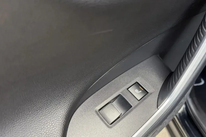 Toyota RAV4 din 2022 cu 101.500 km - oferta TOY240225 - foto 5
