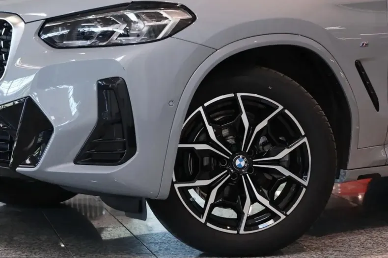 BMW X4 (Seria X) din 2025 cu 23.920 km - oferta BMW240229 - foto 1