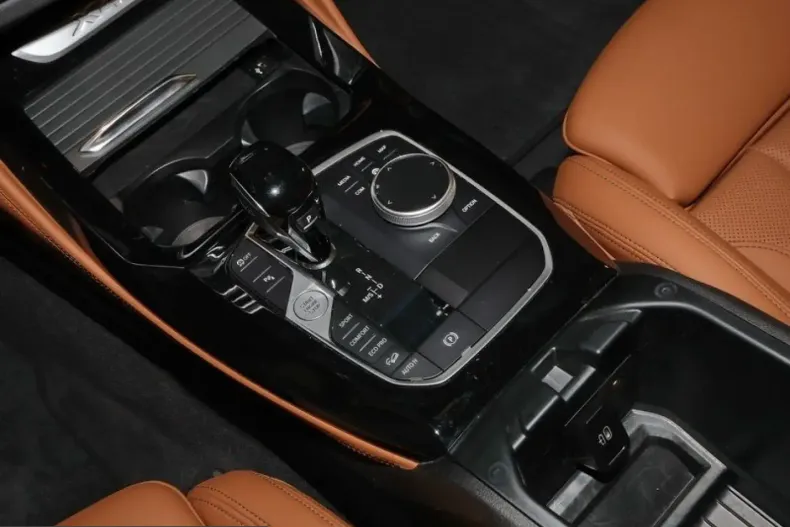 BMW X4 (Seria X) din 2025 cu 23.920 km - oferta BMW240229 - foto 8