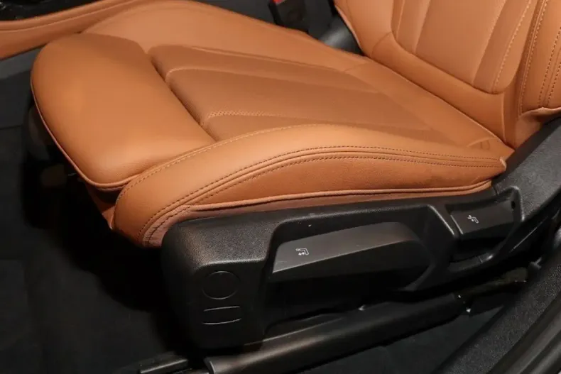 BMW X4 (Seria X) din 2025 cu 23.920 km - oferta BMW240229 - foto 11