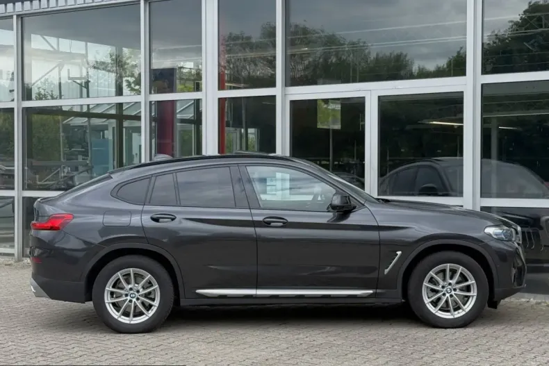 BMW X4 (Seria X) din 2023 cu 45.380 km - oferta BMW240231 - foto 8