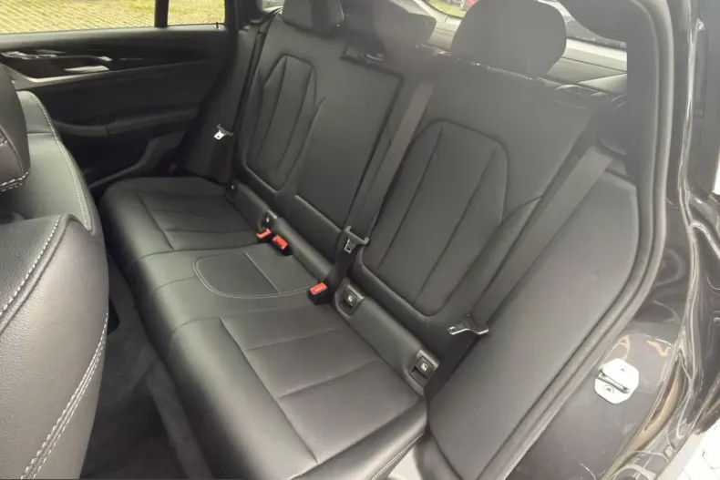 BMW X4 (Seria X) din 2023 cu 45.380 km - oferta BMW240231 - foto 23