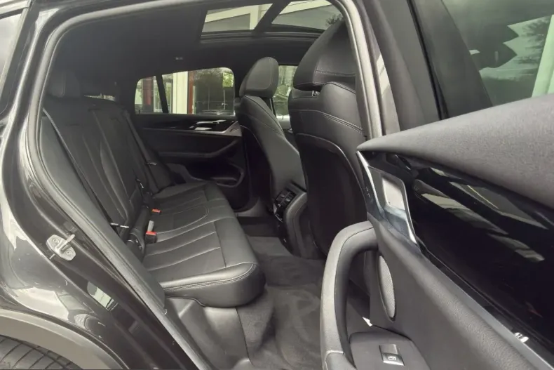 BMW X4 (Seria X) din 2023 cu 45.380 km - oferta BMW240231 - foto 24