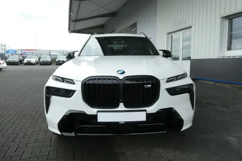 BMW X7 (Seria X) din 2024 cu 19.113 km - oferta BMW240237 - foto 2
