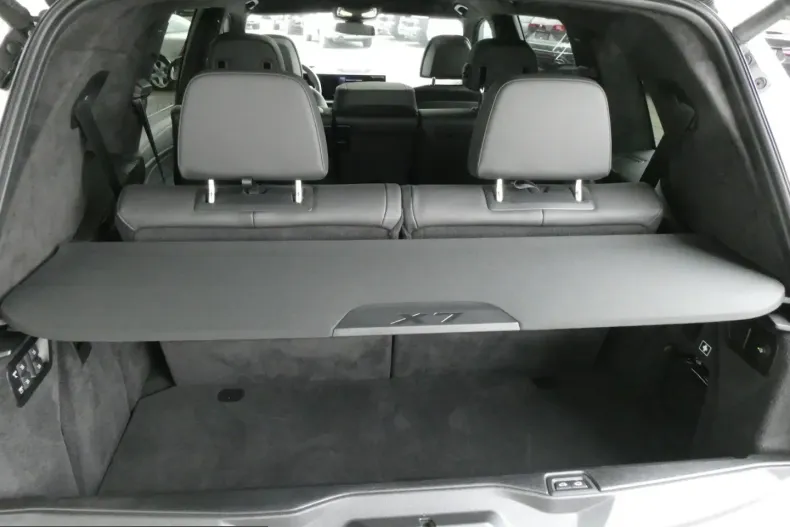 BMW X7 (Seria X) din 2024 cu 19.113 km - oferta BMW240237 - foto 15
