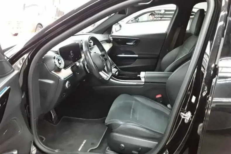 Mercedes-Benz C 200 (Clasa C) din 2023 cu 42.600 km - oferta MER240240 - foto 5