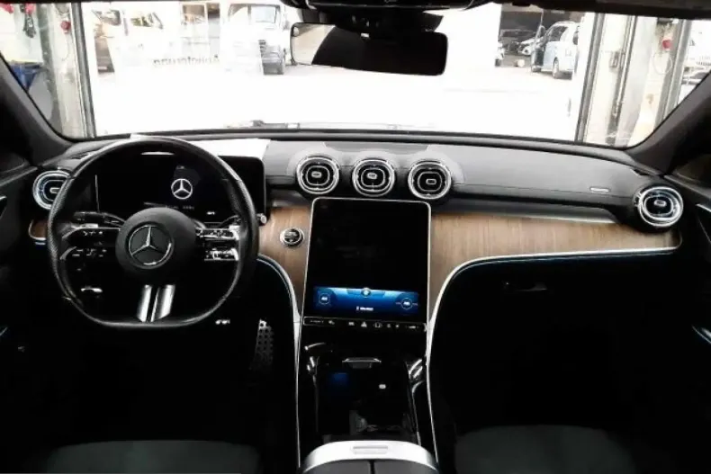 Mercedes-Benz C 200 (Clasa C) din 2023 cu 42.600 km - oferta MER240240 - foto 11