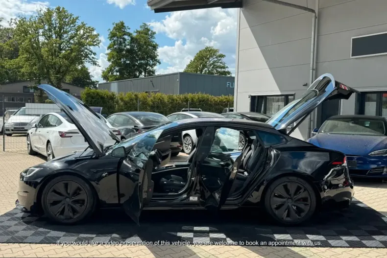 Tesla Model S din 2023 cu 28.200 km - oferta TES240243 - foto 5