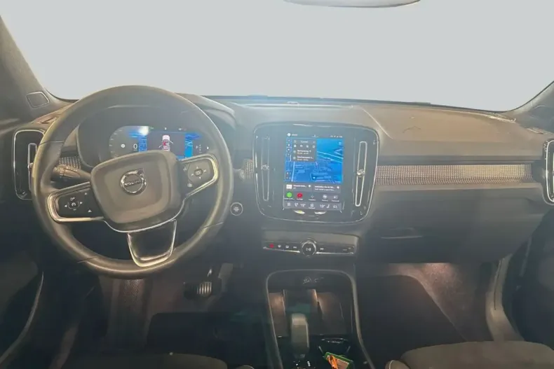 Volvo XC40 din 2025 cu 20.271 km - oferta VOL240246 - foto 13