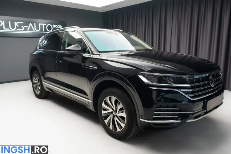Volkswagen Touareg din 2023 cu 113.736 km - oferta VOL240247 - foto 3
