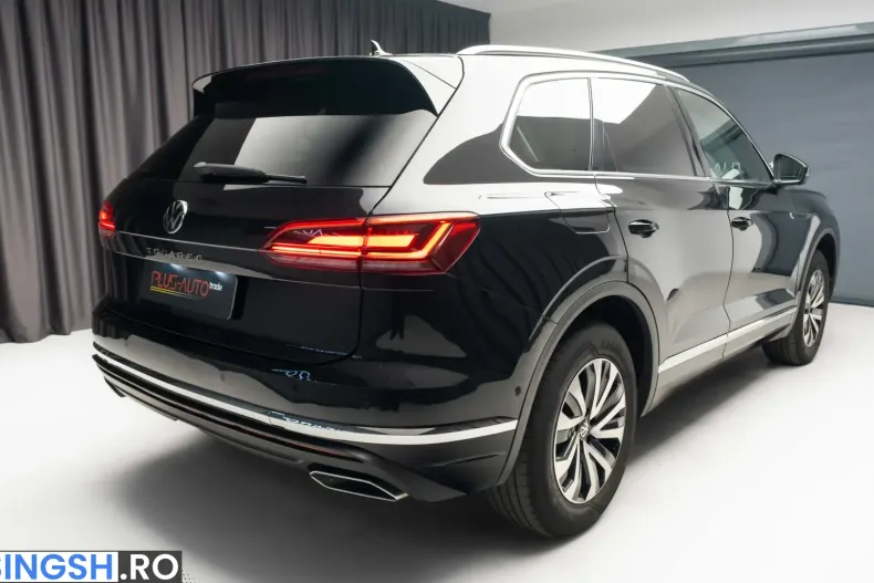 Volkswagen Touareg din 2023 cu 113.736 km - oferta VOL240247 - foto 13