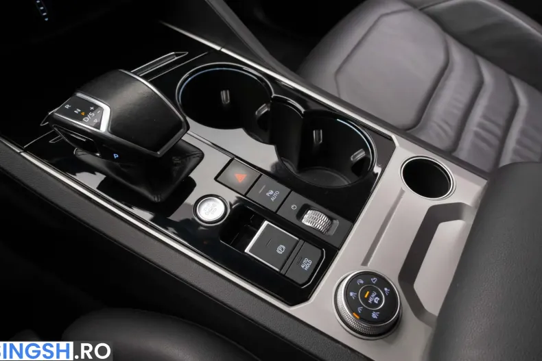 Volkswagen Touareg din 2023 cu 113.736 km - oferta VOL240247 - foto 21