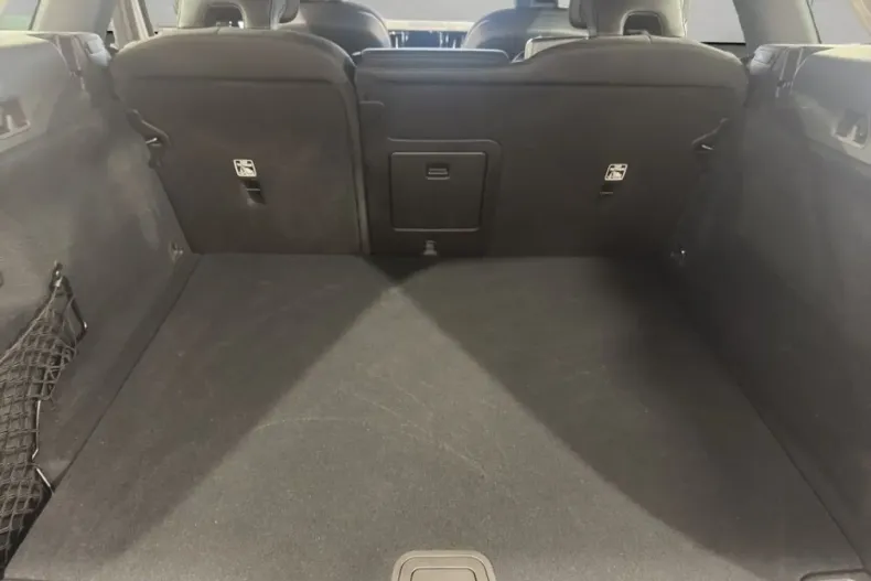 Volvo XC60 din 2024 cu 20.238 km - oferta VOL240251 - foto 5