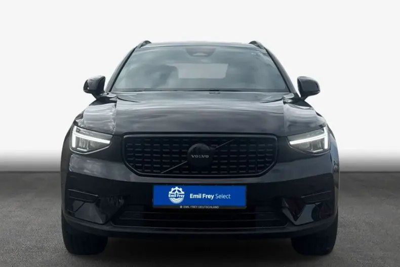 Volvo XC40 din 2025 cu 9.908 km - oferta VOL240252 - foto 3