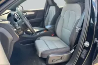 Volvo XC40 din 2023 cu 24.619 km - oferta VOL240254 - foto 9